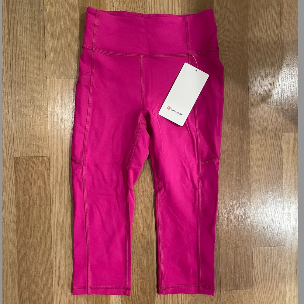 Lululemon Leggings 17" - NEW with tags, Pink, Size 4